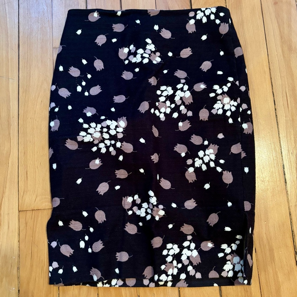LOFT Floral Pencil Skirt Knee-Length Cocktail